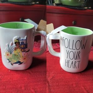 💚Rae Dunn Disney Princess Mug